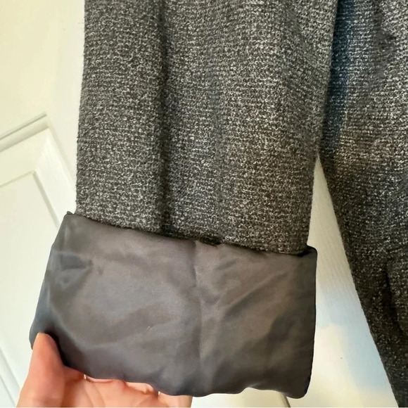 J. Jill Women's Wool Blend Two-Button Boyfriend Blazer Jacket - Picture 2 of 6